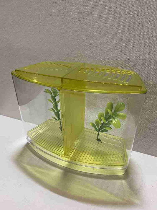 Aquabroo Yellow Betta Tank