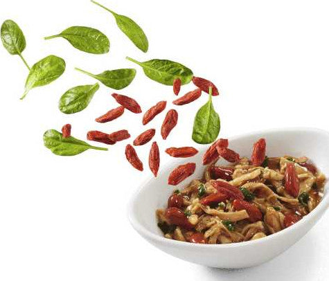 Schesir Salad Cat Wet Food Chicken With Gojiberries And Spinach- (Min Order 85G- 14Pcs)Weight: 85G