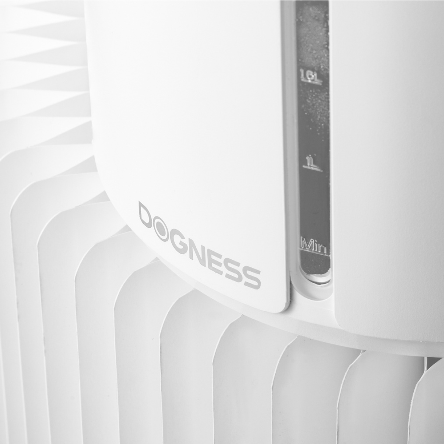 Dogness Smart Sensor Water Feeder For Pets - White