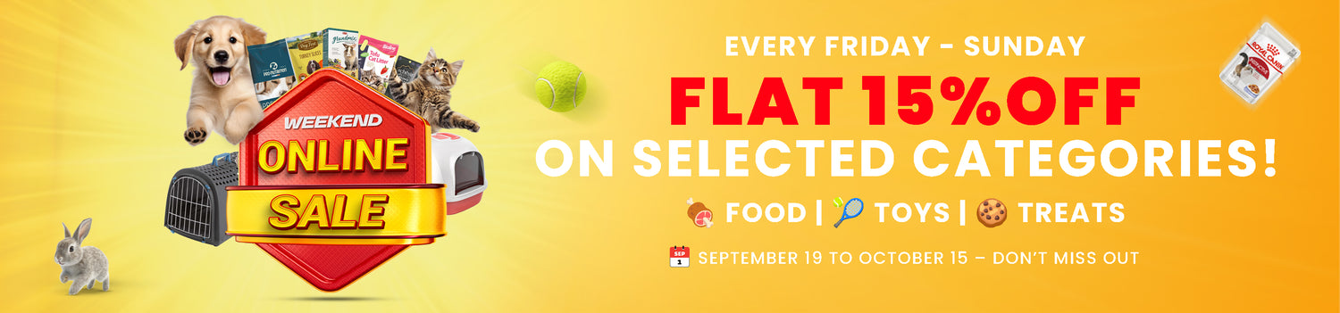 Promotional banner for an online sale with discounts on food, toys, and treats.