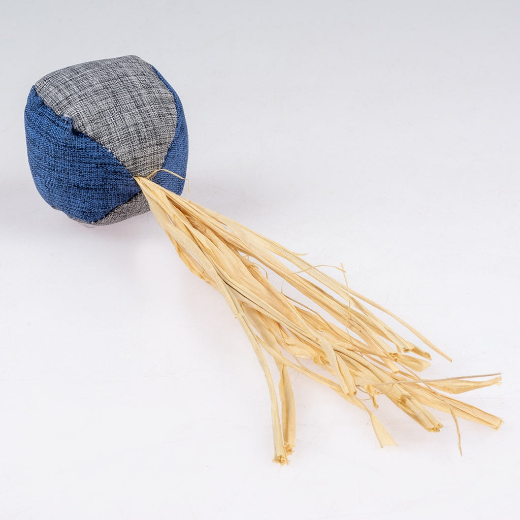Duvo+ Eco Navy Catnip Ball Toy – 20cm Multicolour